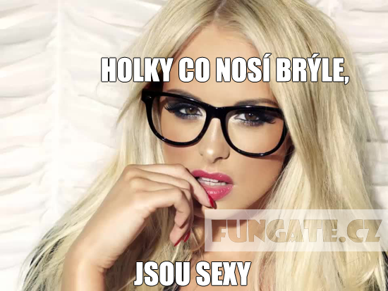 holky co nosi bryle