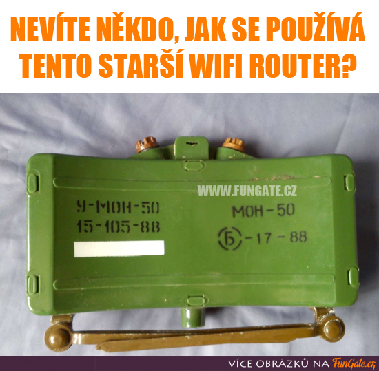 Nevíte někdo, jak se používá tento starší wifi router?