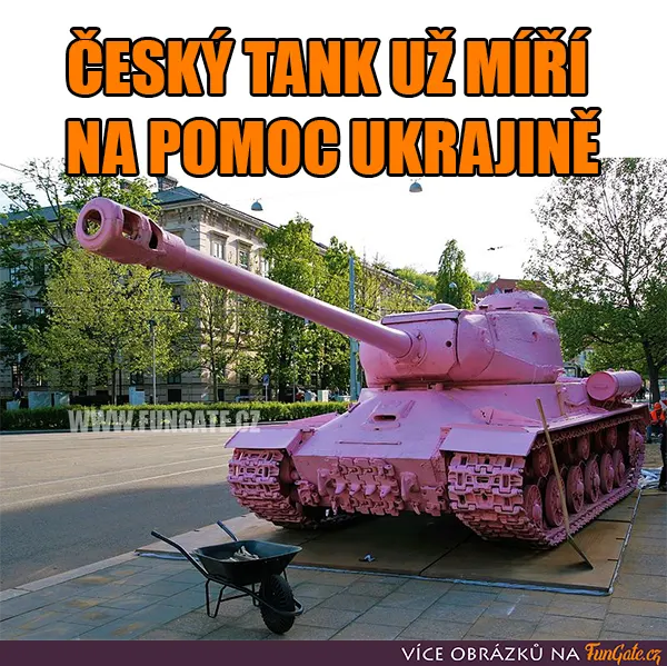 Český tank už míří na pomoc Ukrajině